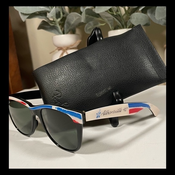 Ray-Ban 1992 Olympic sunglasses - Picture 4 of 7